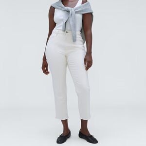 NWT Everlane The Cheeky Straight Jean in Bone Size 33